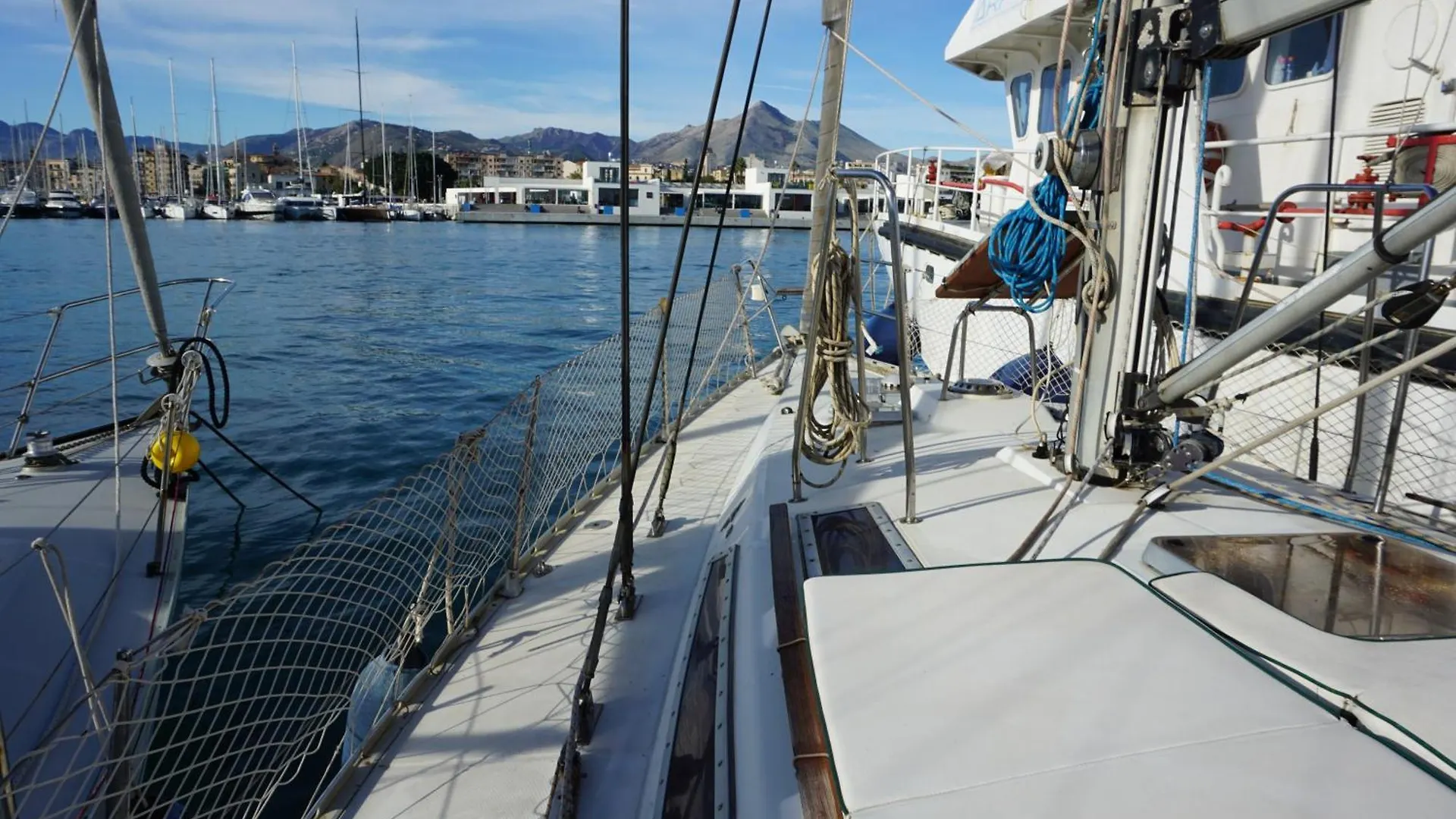 Botel Gloria Sailing Hotel Palermo